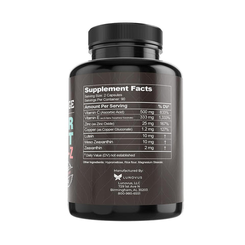 The reflective black bottle by Lunovus contains Visual Advantage Macular Support + Meso Z, featuring Vitamin C, Zinc, Copper, Lutein, Zeaxanthin & Meso-Zeaxanthin with AREDS 2 ingredients for macular support. It includes Supplement Facts and is manufactured in Birmingham, AL.